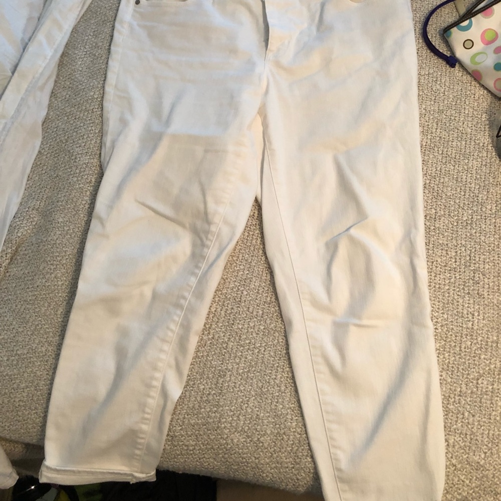 Talbots flawless 5 pocket white capris